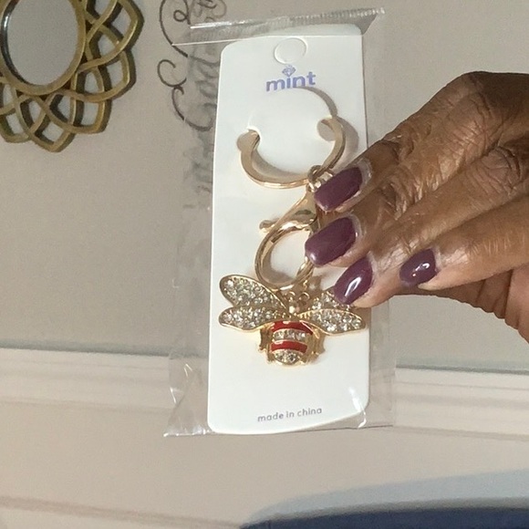 Accessory Purse Red Bee - Picture 1 of 1